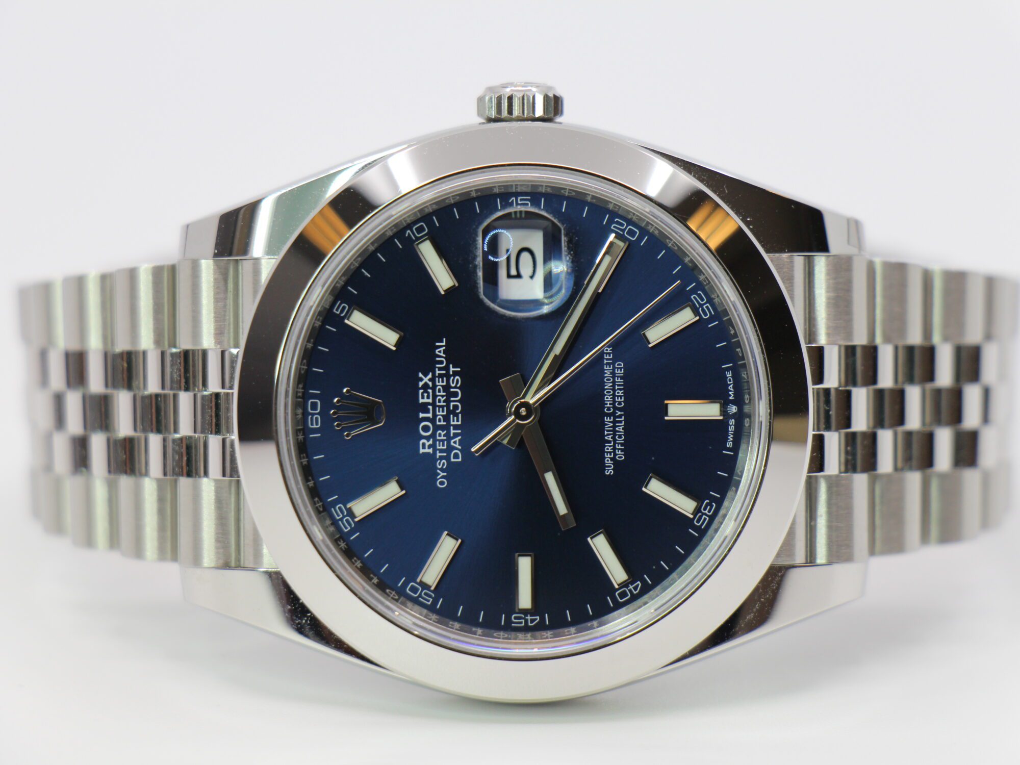 ROLEX DATEJUST 41MM 126300 - NEW