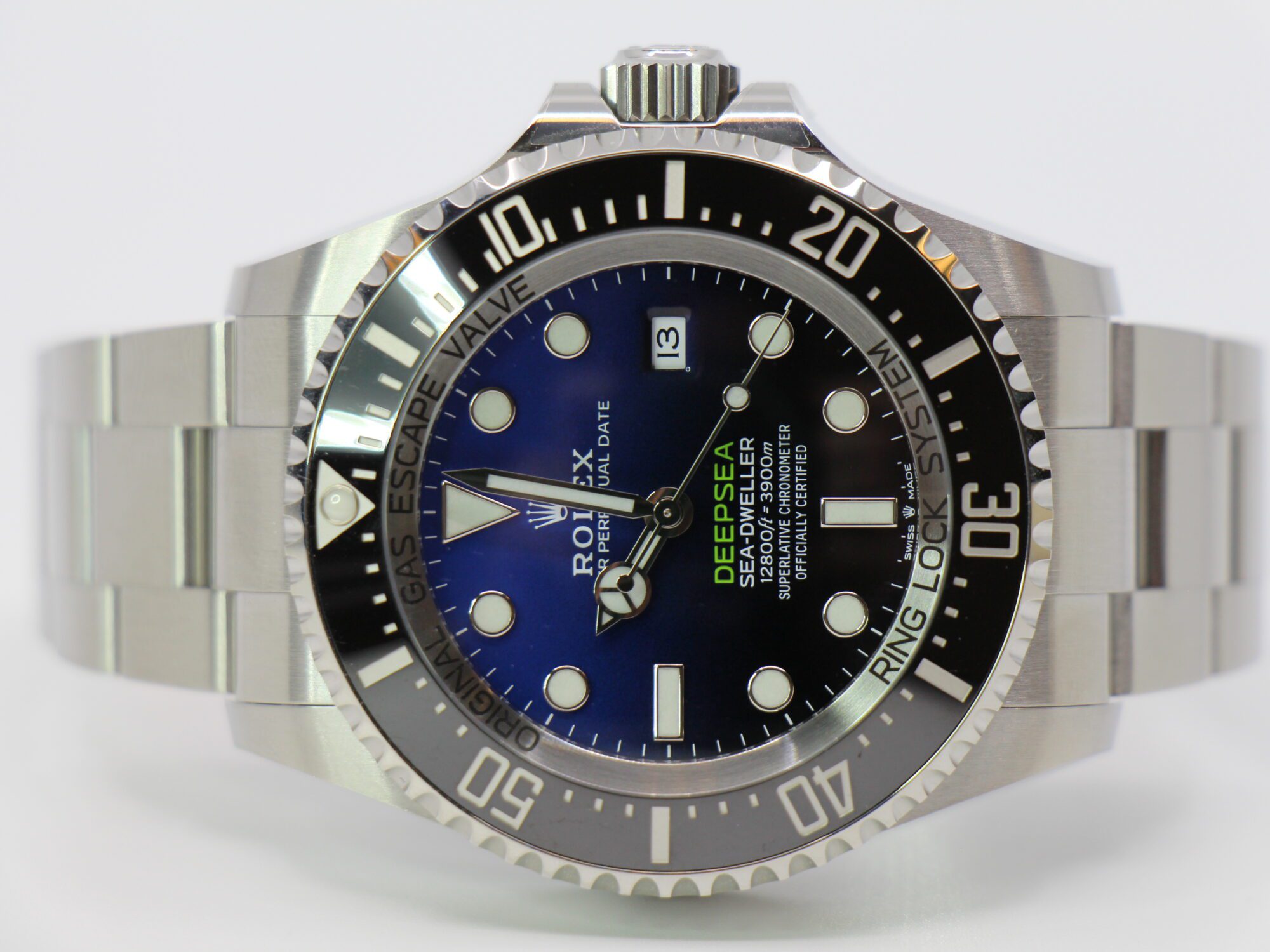ROLEX DEEPSEA SEA-DWELLER BLUE 126660 - NEW