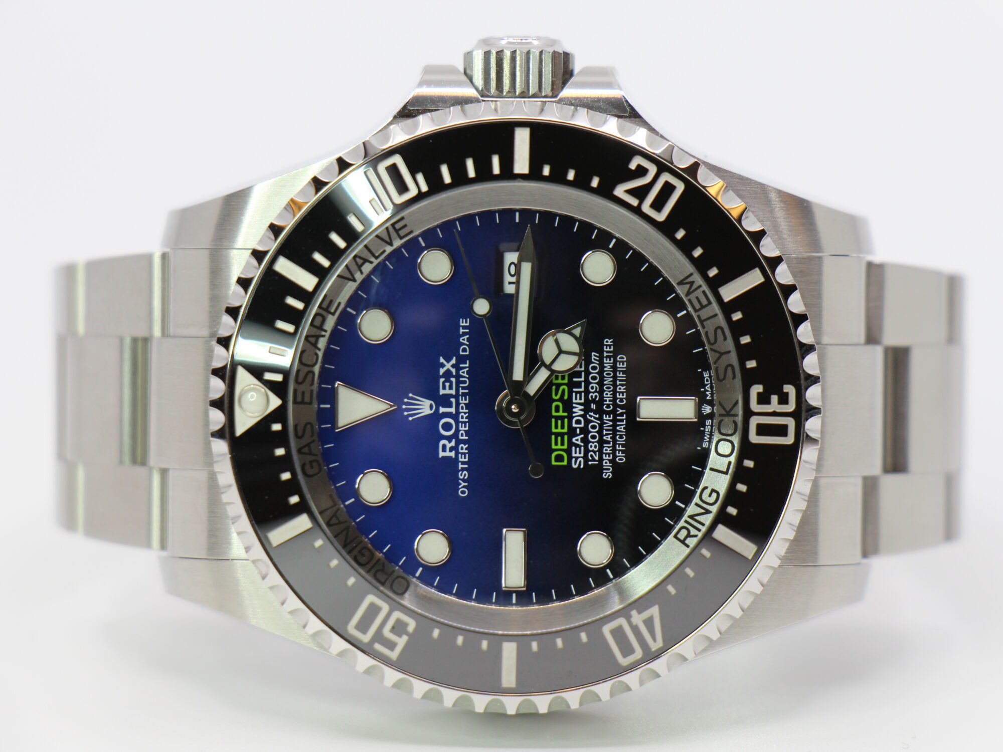 ROLEX DEEPSEA SEA-DWELLER BLUE 126660 - NEW