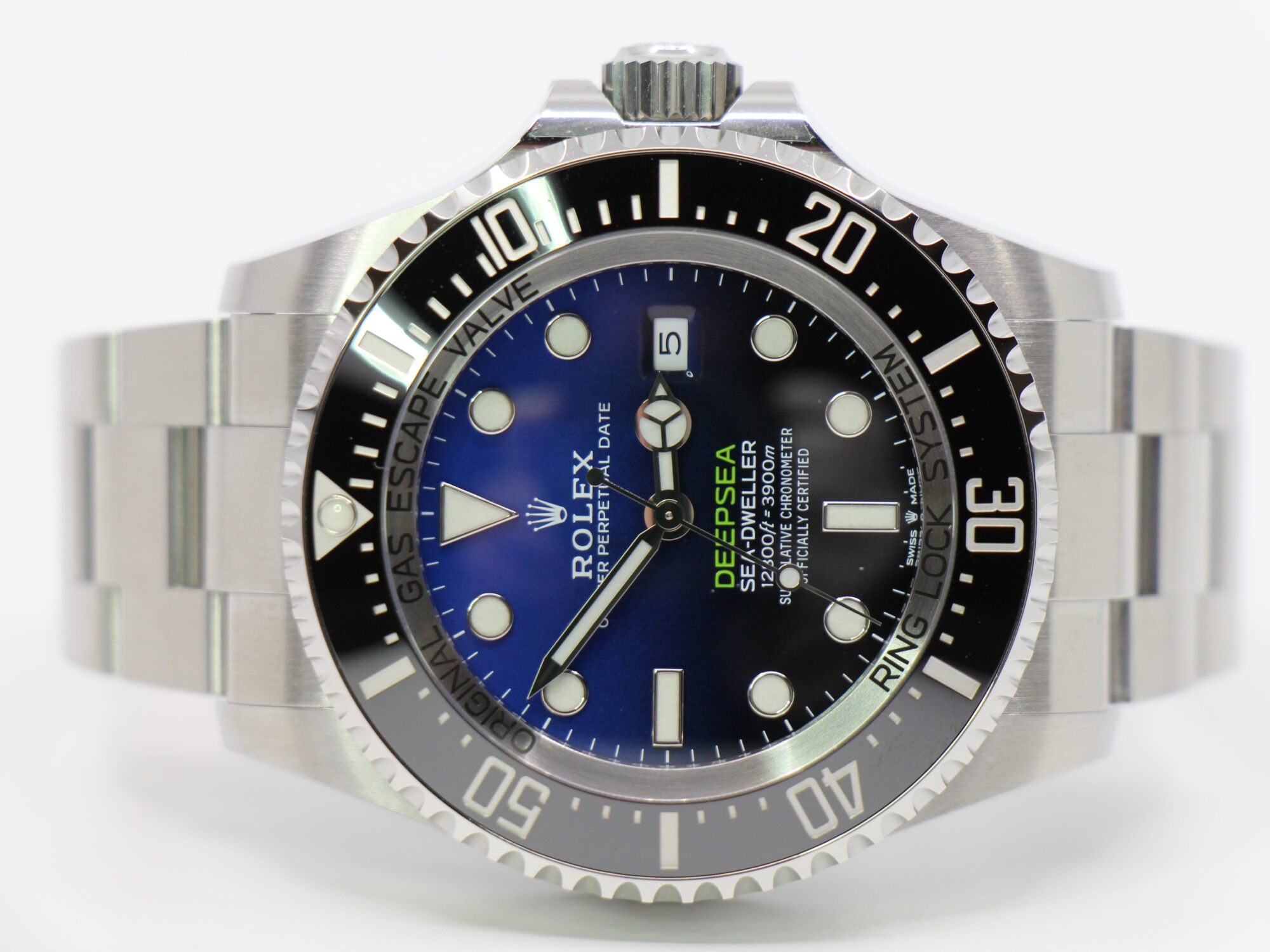 ROLEX DEEPSEA SEA-DWELLER BLUE 126660 - NEW