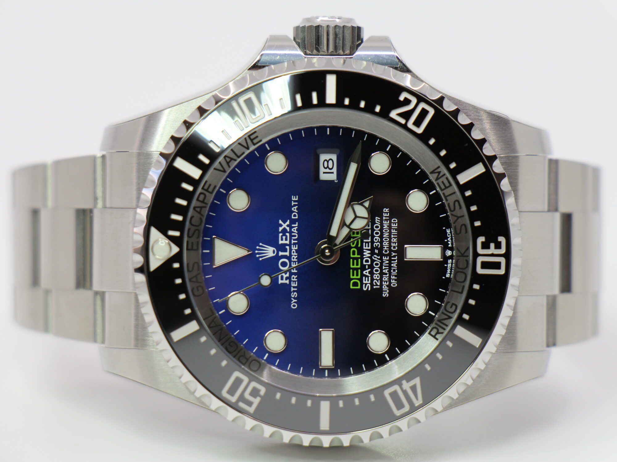 ROLEX DEEPSEA SEA-DWELLER BLUE 126660 - NEW
