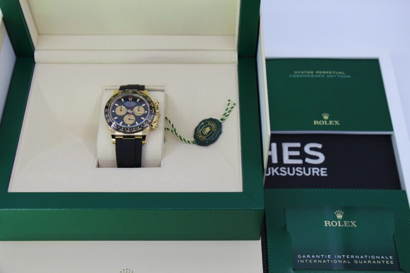 ROLEX COSMOGRAPH DAYTONA 116518LN - NEW 12/2021 - Image 5