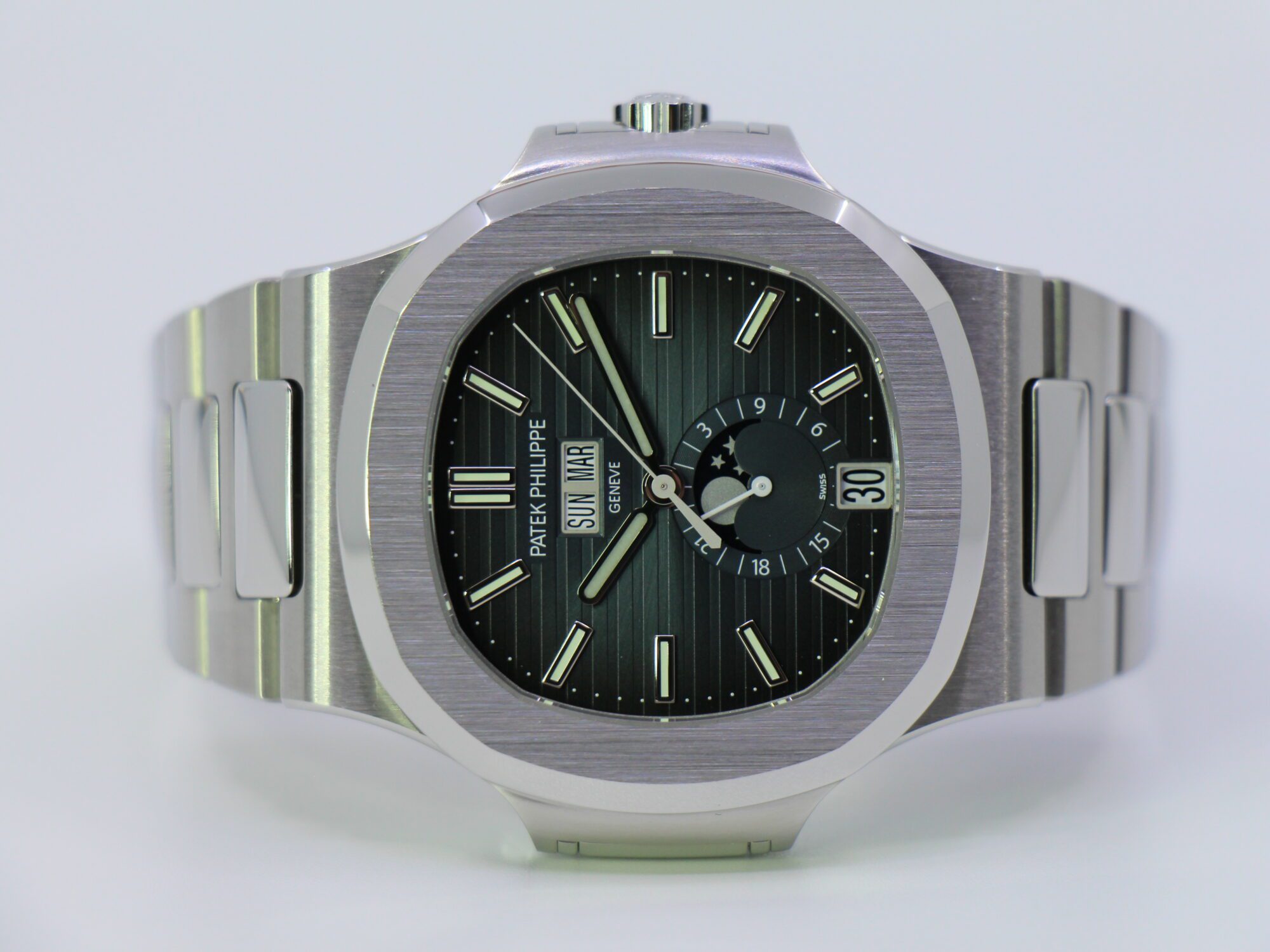 PATEK PHILIPPE NAUTILUS 5726/1A-014 - NEW 04/2024