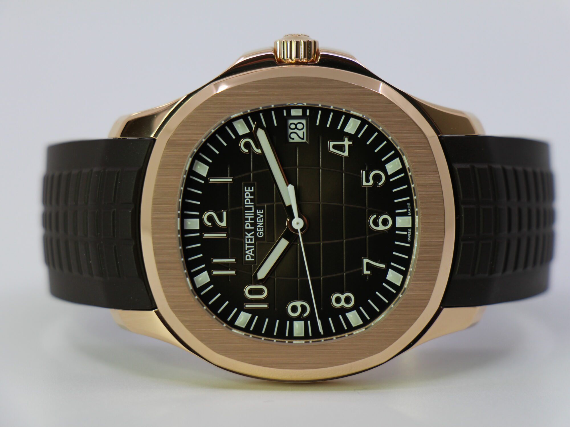 PATEK PHILIPPE AQUANAUT 5167R-001 - LIKE NEW