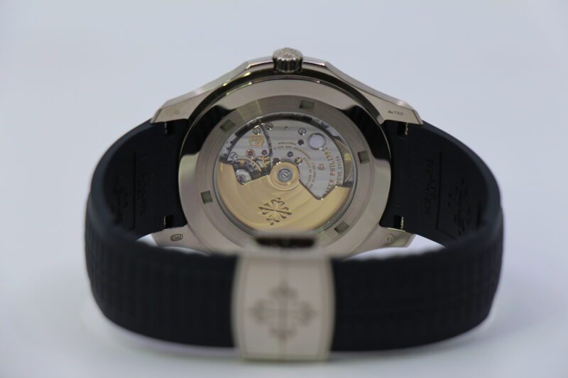 PATEK PHILIPPE AQUANAUT 5168G-001 - LIKE NEW 02/2022 *RESERVERET - Image 4