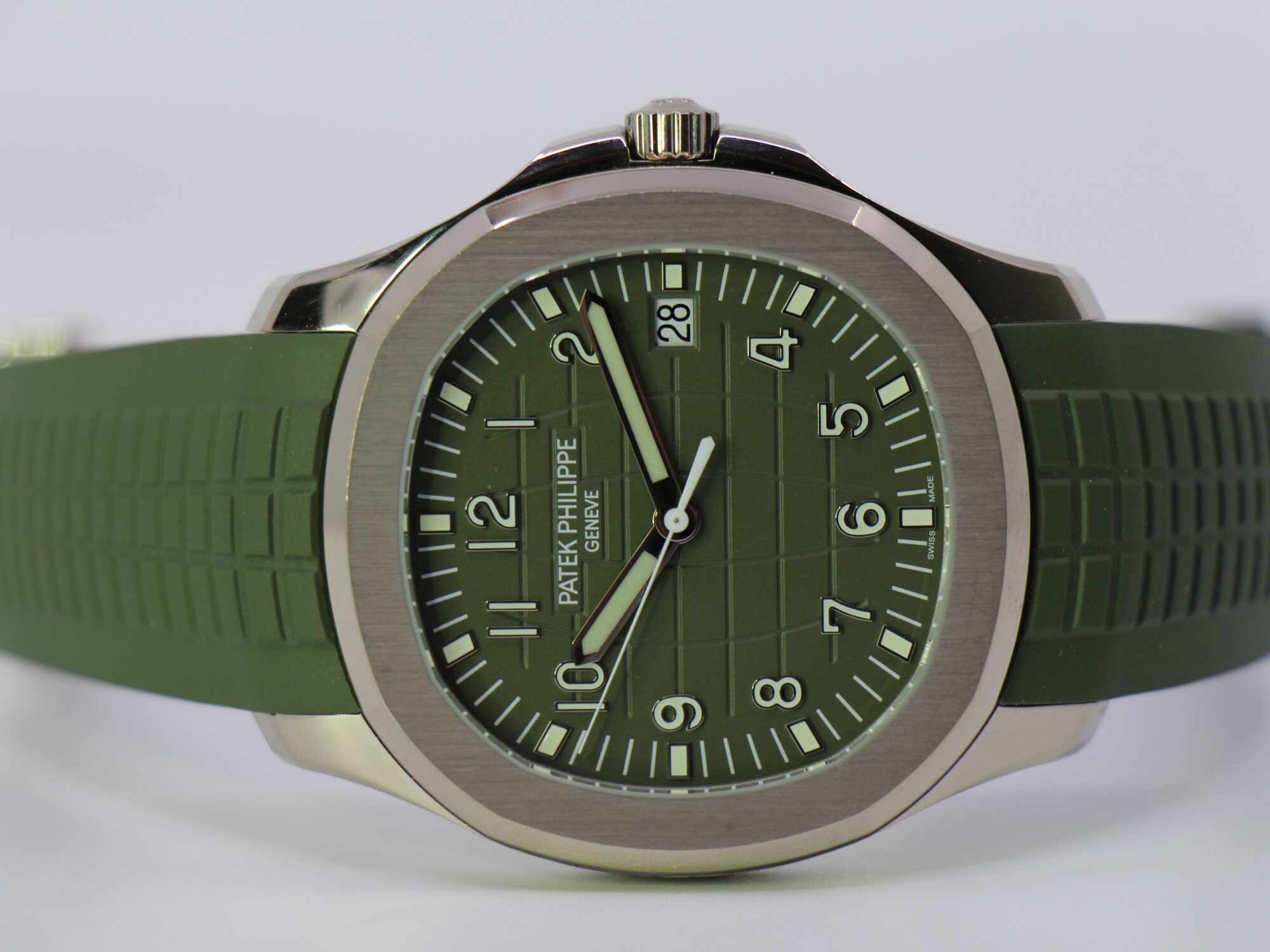 PATEK PHILIPPE AQUANAUT 5168G-010 - LIKE NEW