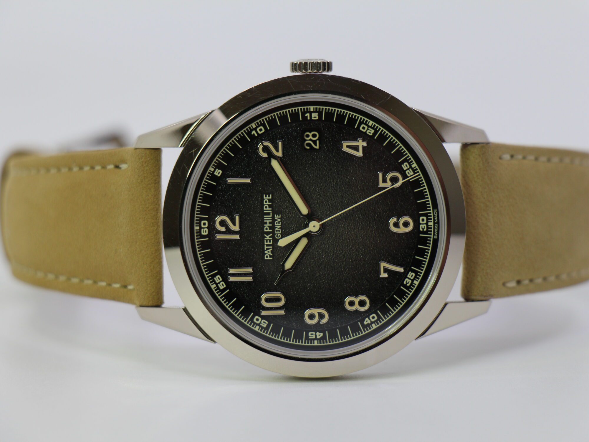 PATEK PHILIPPE CALATRAVA 5226G-001 - LIKE NEW