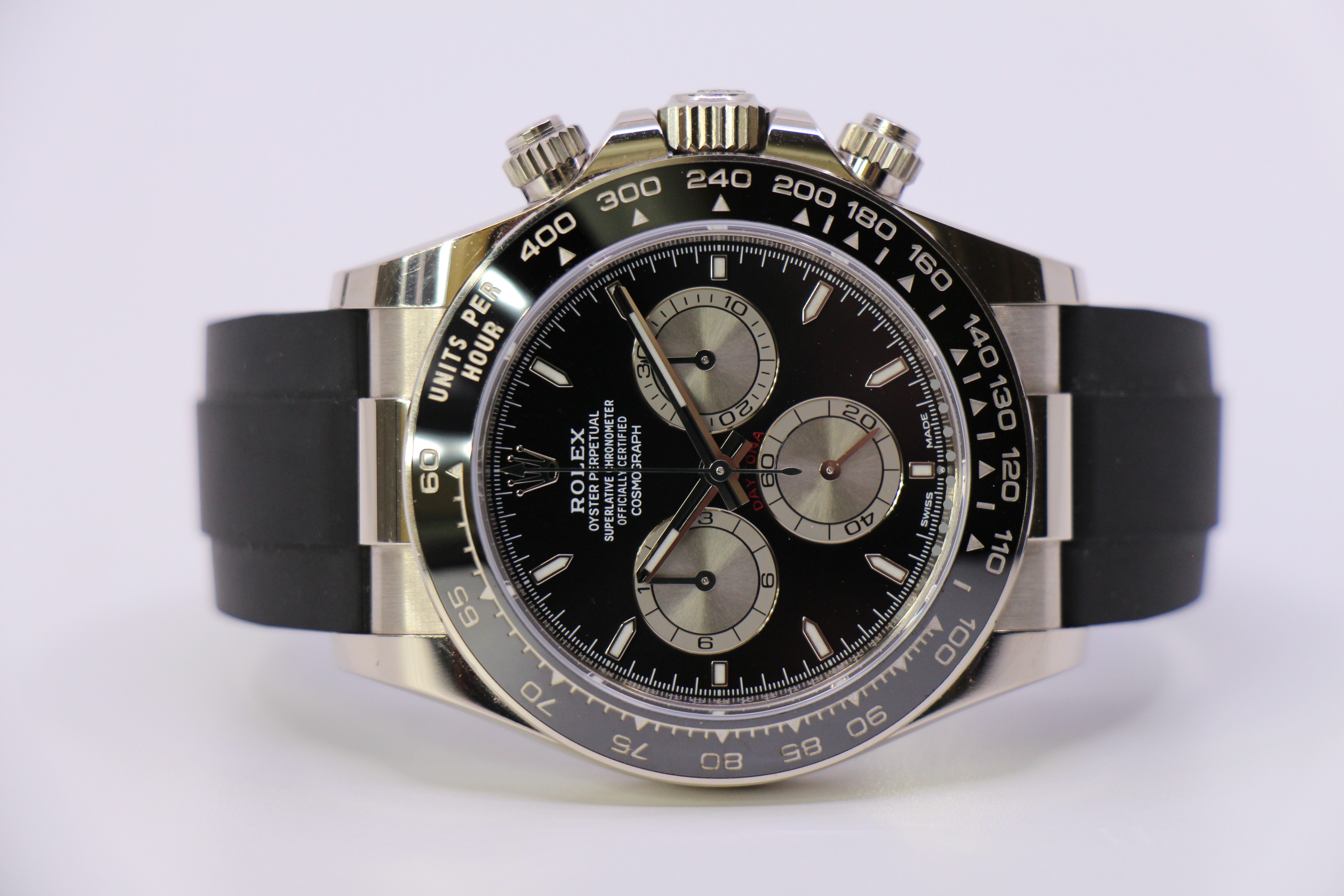 ROLEX COSMOGRAPH DAYTONA 126519LN - 03/2024
