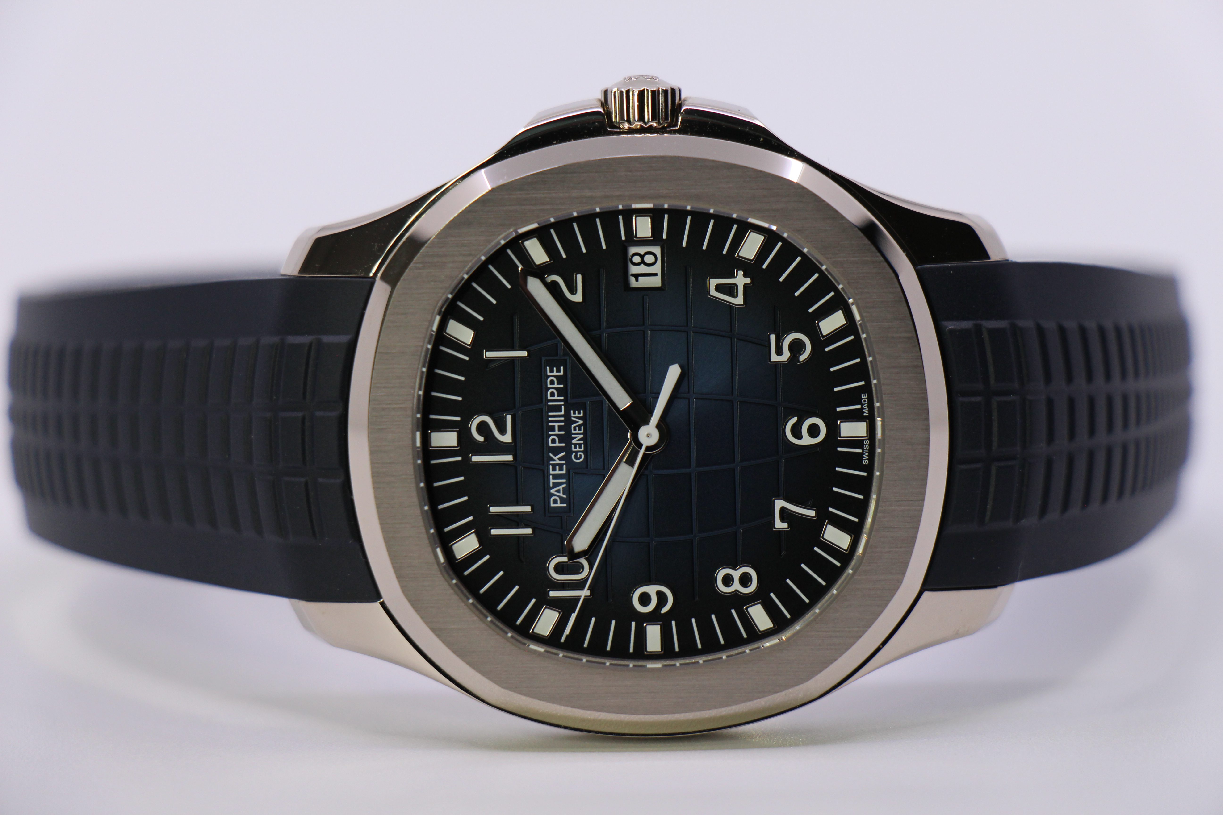 PATEK PHILIPPE AQUANAUT 5168G-001 - NEW 02/2024