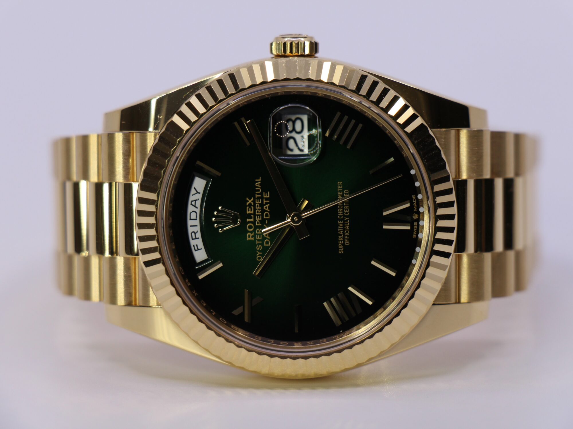 ROLEX DAY-DATE 40MM 228238 GREEN OMBRÉ - 06/2024